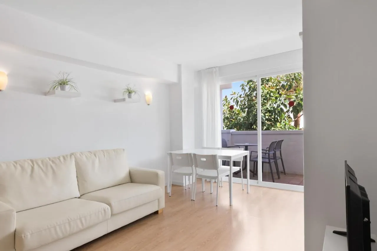 Apartamentos Sureda Canyamel  Appartement